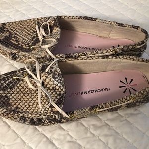 Isaac Mizrahi Snake Print Driving Moccasin Loafer